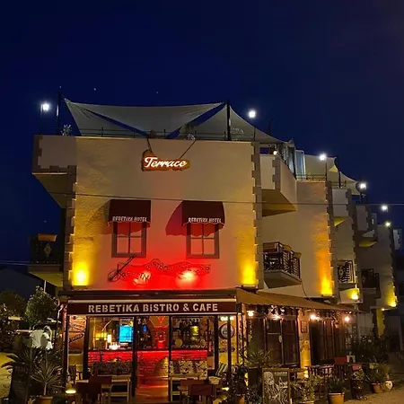 Rebetika & Bistro Отель