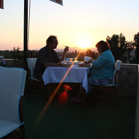 Rebetika & Bistro Selçuk