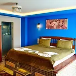 Rebetika & Bistro Szálloda 3*
