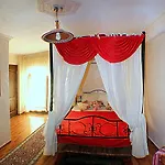 Rebetika & Bistro Szálloda Selçuk