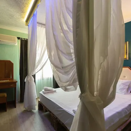 Rebetika & Bistro Selcuk