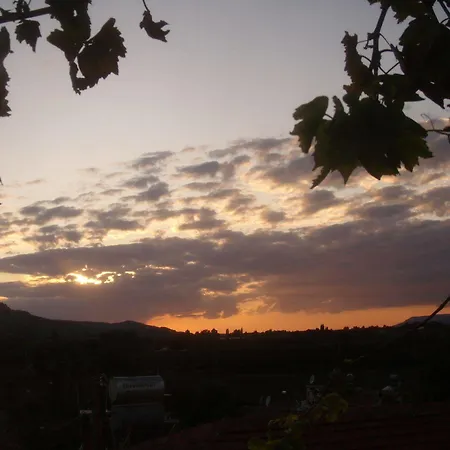 Rebetika & Bistro Hotel