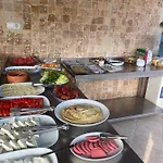 Rebetika & Bistro