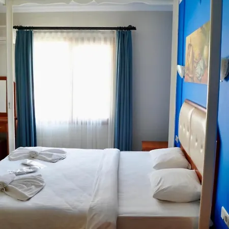 Otel Rebetika & Bistro