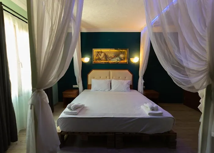 Rebetika & Bistro Otel