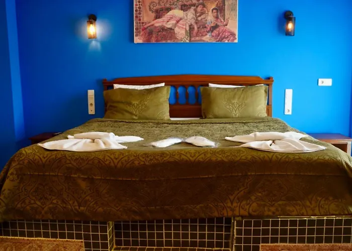 Otel Rebetika & Bistro 3*