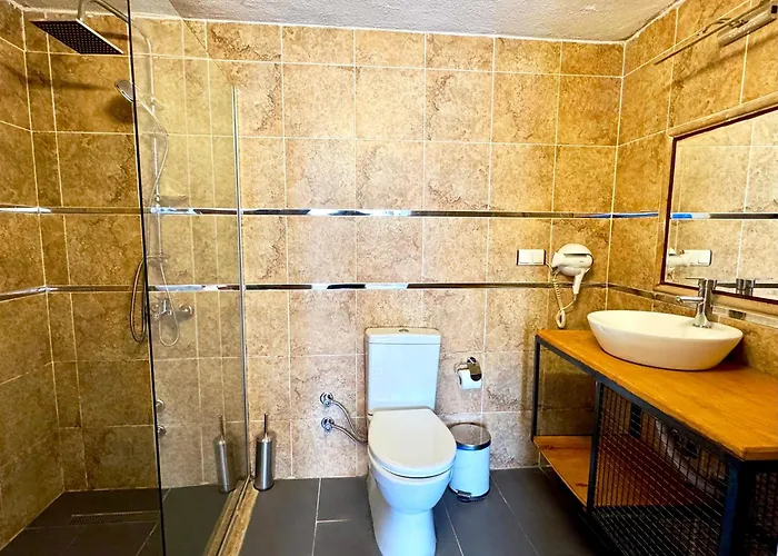 Otel Rebetika & Bistro 3*