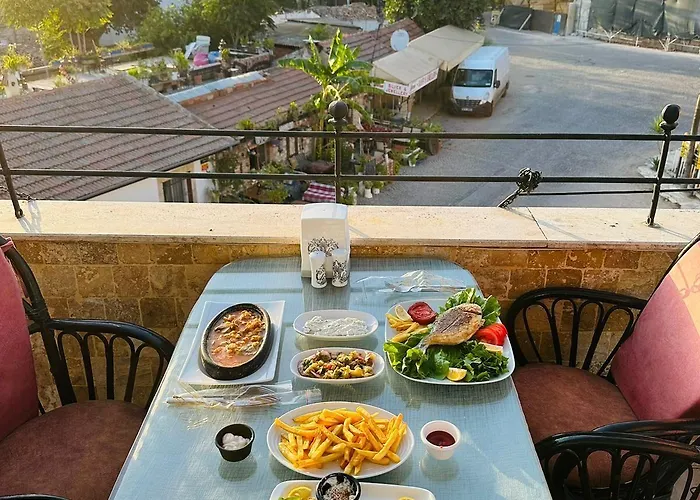 Rebetika & Bistro Otel